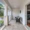 BEACH TIME Steps to beach with Heated Pool and Game RoomSun Key RESlDENCES