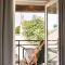 ALFRED HOTELS Beaune La Madeleine