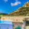 Holiday Escape I Sun, Pool & Beach