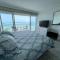 Apartamentos con playa privada y vista al mar
