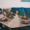 Seafront 2bd Duplex With Stunning Sea Views & Pool