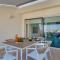 Seafront 2bd Duplex With Stunning Sea Views & Pool