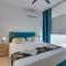 Seafront 2bd Duplex With Stunning Sea Views & Pool