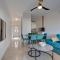 Seafront 2bd Duplex With Stunning Sea Views & Pool