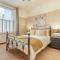 Bank House Apartment