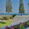 Seafront 2bd Duplex With Stunning Sea Views & Pool