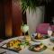 Seasons Hotel (Adults Only)