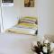 Spacious 3-Bedroom House Near Leeds City Centre By Homebird Property Management Short Lets & Serviced Accommodation Leeds With En-Suite Bathrooms & Free Parking