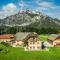 Reschbergerhof Appartements by Geierspichler