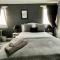 Vaila Guest House