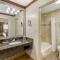 Best Western Plus Greenwell Inn