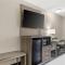 Best Western Commerce Inn