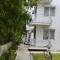 Lurd Family Hotel