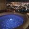Vista Real Modern View Jacuzzi hidromasaje