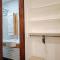 Bonsai Jacuzzi Suites