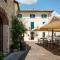 Castrum Wine Relais - Albergo Diffuso
