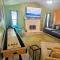 FALL SALE!!! BOOK TODAY! FREE HEATED POOL! EV Chger Firepit 3 King Rooms and Kid Rm plus Games