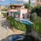 Pink Villa