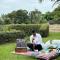 Palm Grove Lodge
