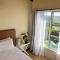 Palm Grove Lodge