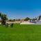 Exclusive 7-Bdr Villa with Panoramic Views & Saltwater swimming pool!