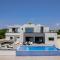 Exclusive 7-Bdr Villa with Panoramic Views & Saltwater swimming pool!