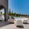 Exclusive 7-Bdr Villa with Panoramic Views & Saltwater swimming pool!