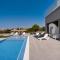 Exclusive 7-Bdr Villa with Panoramic Views & Saltwater swimming pool!