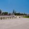 Exclusive 7-Bdr Villa with Panoramic Views & Saltwater swimming pool!