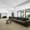 Exclusive 7-Bdr Villa with Panoramic Views & Saltwater swimming pool!