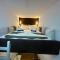 Villa Komorebi, the Private 3BR Grand Estate - 2500m2 Garden - Walk to Beach & Town
