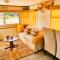 Nefeli's Dollhouse Caravan 3 minutes from Geroskipou Beach