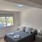 Beautiful 2 Bed Ground Floor Apartment With Pool