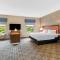 Hampton Inn & Suites Grove City