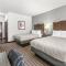 Quality Inn & Suites Pearsall