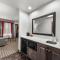 Quality Inn & Suites Pearsall