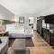 Best Western Plus Hilltop Inn