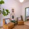 Two Bedroom Garden Cottage in Quiet Street