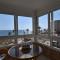 Fantastic studio - beachfront