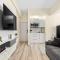 Condado Modern Urban Studio Couple's Retreat