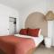 Boulder Surrounded Escape- ANOTHERdeserthouse
