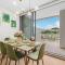 Waterloo Shopping and Entertainment Apartment
