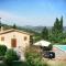 Villa in Sasso Pisano wuith garden