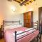 Farmhouse in Perugia with Swimming Pool