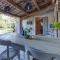 Charming Cottage in Oppède amidst Vineyards