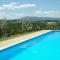 Farmhouse with air conditioning, private terrace and pool