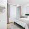 109-1 Huge 3BR Best Value Amazing NYC Apt