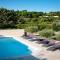 Villa in Lubéron with Saltwater Pool