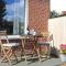 Home with Vinyls, Bikes and Waterways