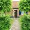 Farmhouse in Nederweert near Canal Trails